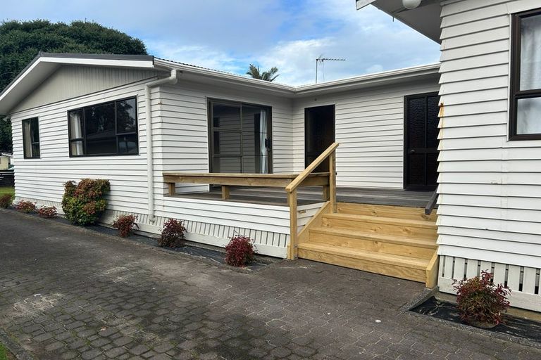 Photo of property in 14 Elizabeth Street, Orewa, 0931