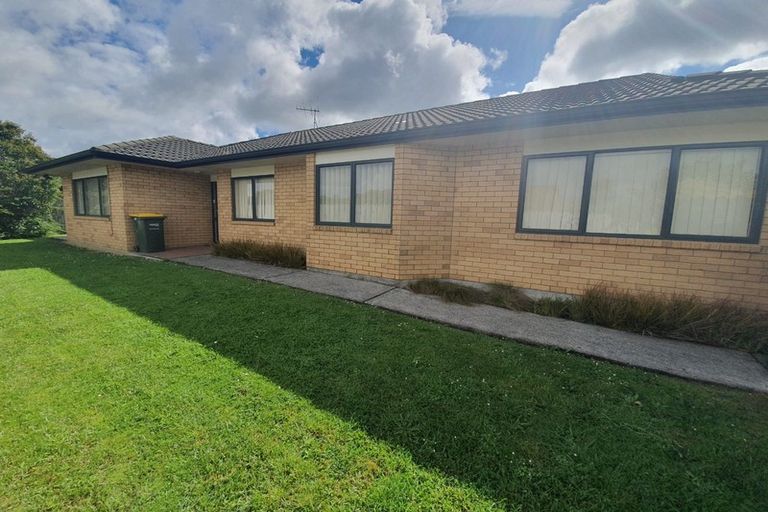 Photo of property in 26 Milson Drive, Papakura, 2110