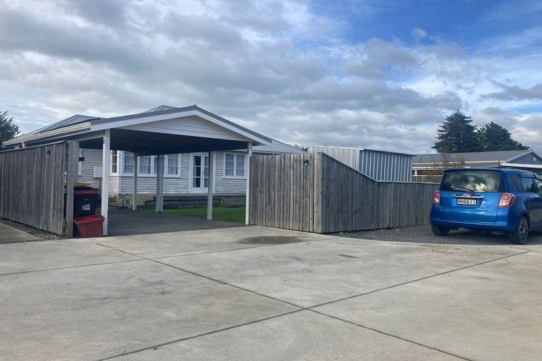 Photo of property in 59 Victoria Street, Carterton, 5713