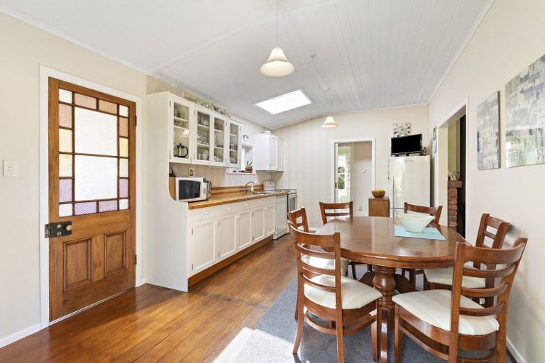 Photo of property in 60 Richmond Road, Carterton, 5713