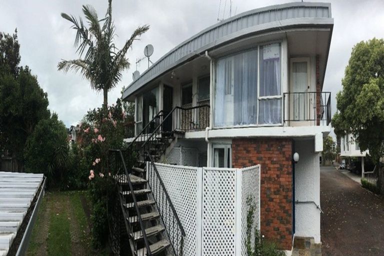 Photo of property in 3/16 Marau Crescent, Mission Bay, Auckland, 1071