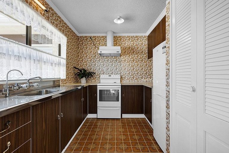 Photo of property in 98c Govett Avenue, Frankleigh Park, New Plymouth, 4310