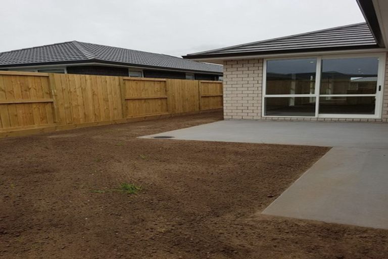 Photo of property in 9 Te Wharo Drive, Papamoa, 3118