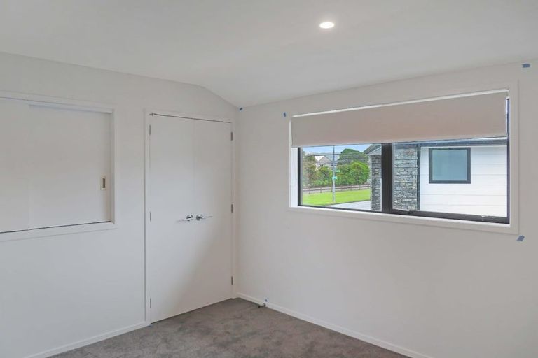 Photo of property in 2/123 Cambridge Terrace, Fairfield, Lower Hutt, 5011