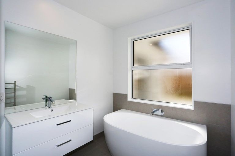 Photo of property in 18 Olivia Road, Pukekohe, 2120