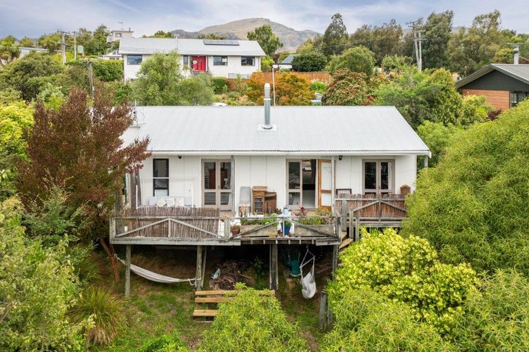 Photo of property in 27 Te Papau Crescent, Diamond Harbour, 8972