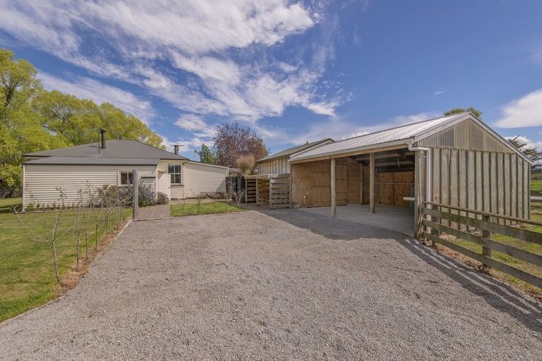 Photo of property in 8 Mcraes Road, Waikari, 7385