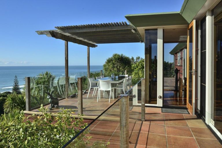 Photo of property in 41 Winifred Street, Okitu, Gisborne, 4010