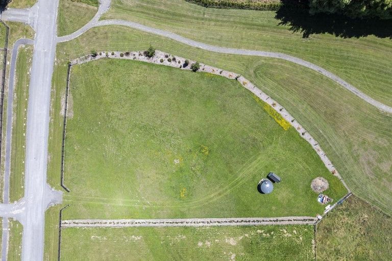 Photo of property in 19 Orbiter Drive, Ohoka, 7692