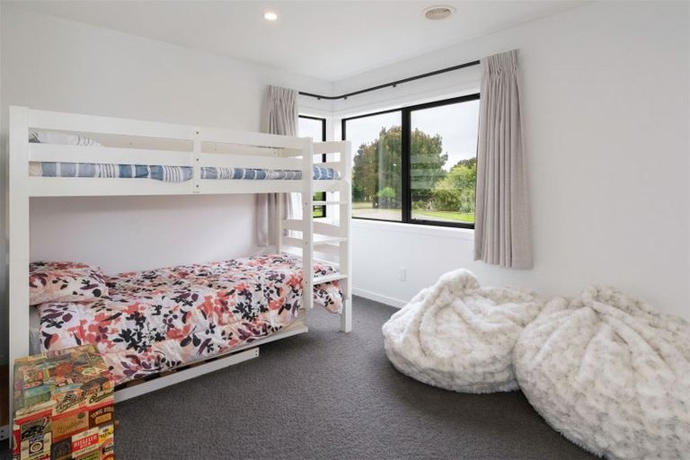 Photo of property in 24 Ivy Lane, Ohau, Levin, 5570