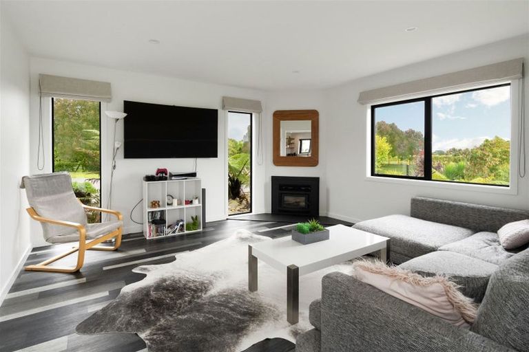 Photo of property in 24 Ivy Lane, Ohau, Levin, 5570