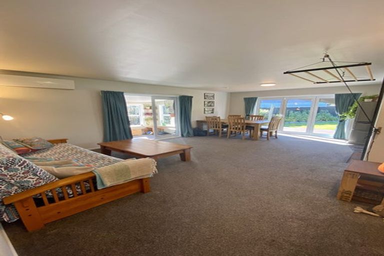 Photo of property in 15 Harewood Road, Oxford, 7430