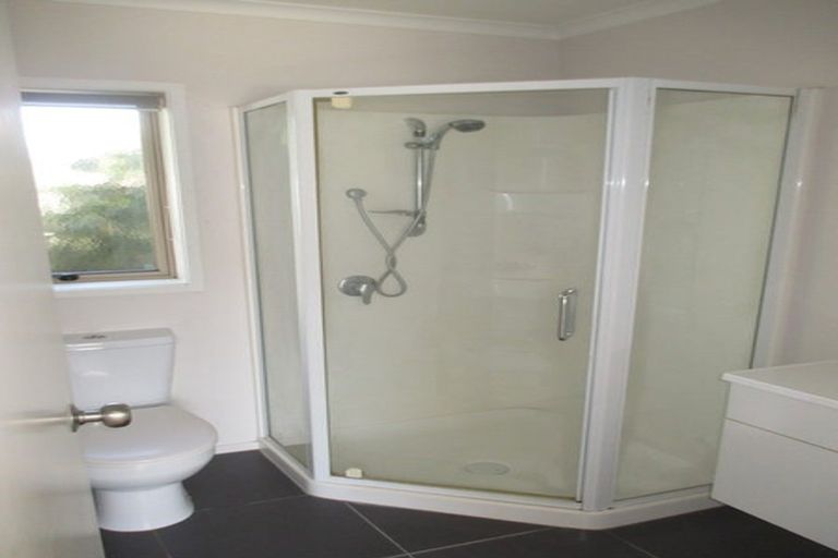 Photo of property in 27 Whitney Place, Rototuna North, Hamilton, 3210