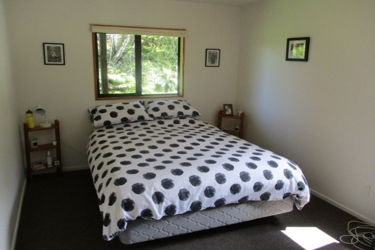 Photo of property in 14 Korua Street, Moana, 7872