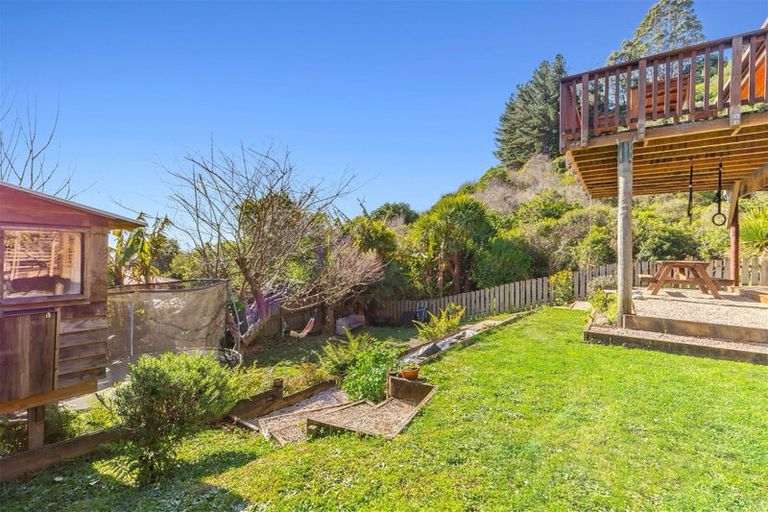 Photo of property in 9 Kowhatu Grove, Pohara, Takaka, 7183
