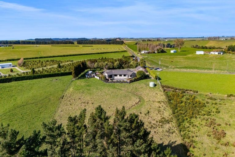 Photo of property in 355 Ngawhini Road, Hawera, 4674