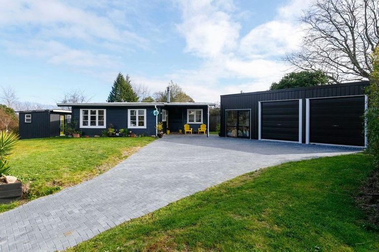 Photo of property in 14 Pipi Street, Two Mile Bay, Taupo, 3330