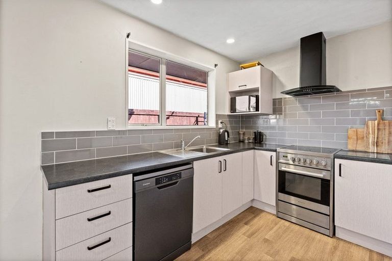 Photo of property in 45a Wrights Road, Addington, Christchurch, 8024