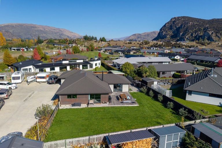 Photo of property in 41 Finch Street, Albert Town, Wanaka, 9305