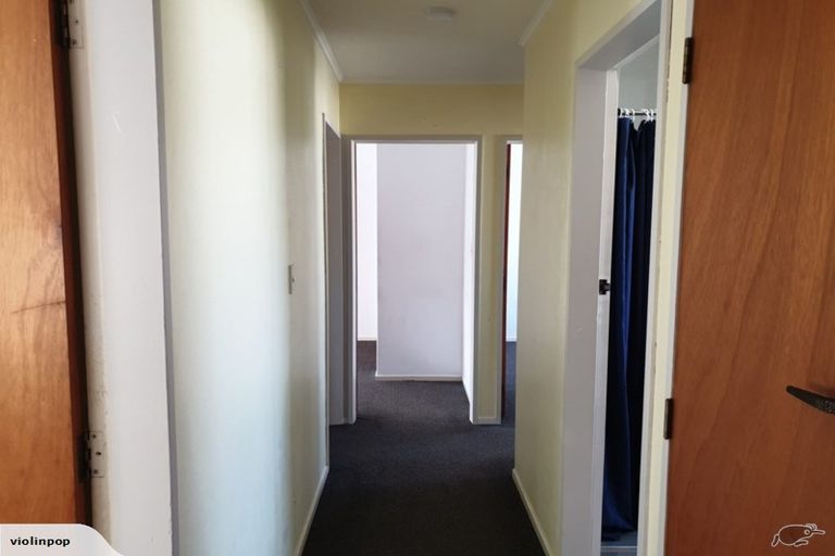 Photo of property in 3 Tawa Street, Tawa, Wellington, 5028