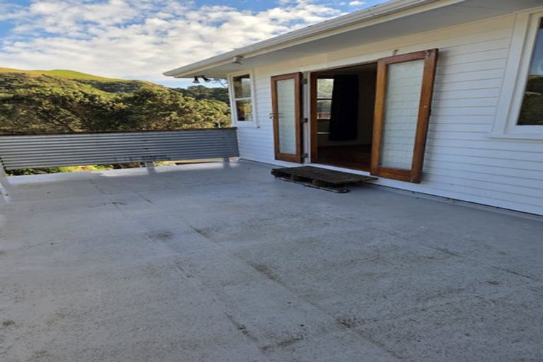 Photo of property in 6 Takutai Road, Pukerua Bay, 5026