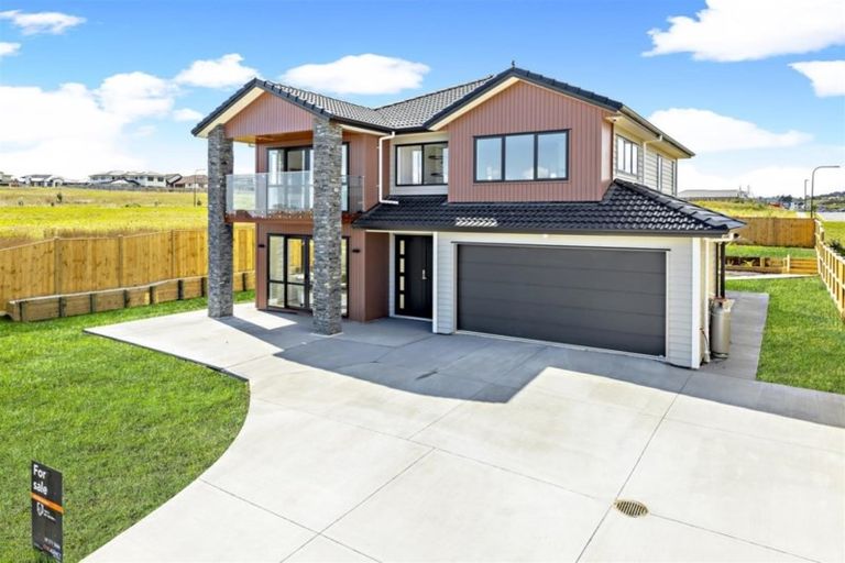 Photo of property in 16 Hutukawa Drive, Beachlands, Auckland, 2018