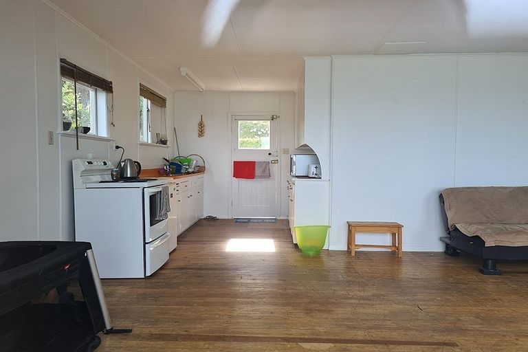 Photo of property in 1608 Cape Palliser Road, Cape Palliser, Pirinoa, 5772