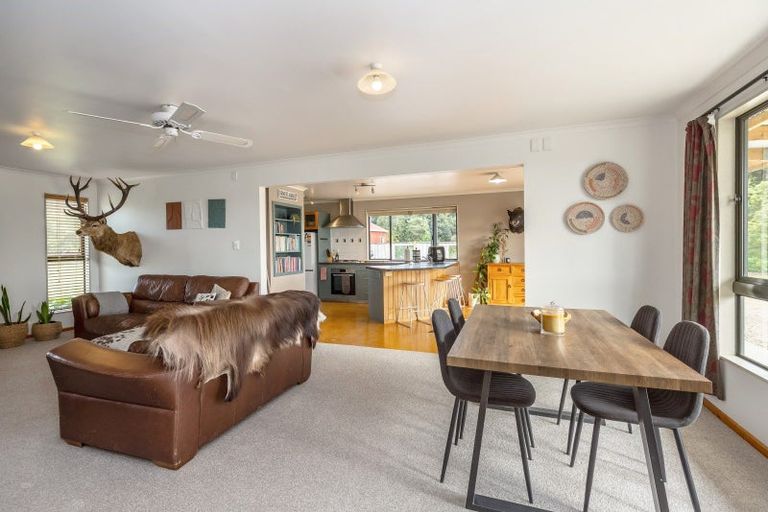 Photo of property in 252 East Taratahi Road, East Taratahi, Masterton, 5887