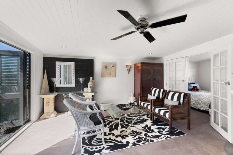 Photo of property in 137 The Fairway, Matarangi, Whitianga, 3592