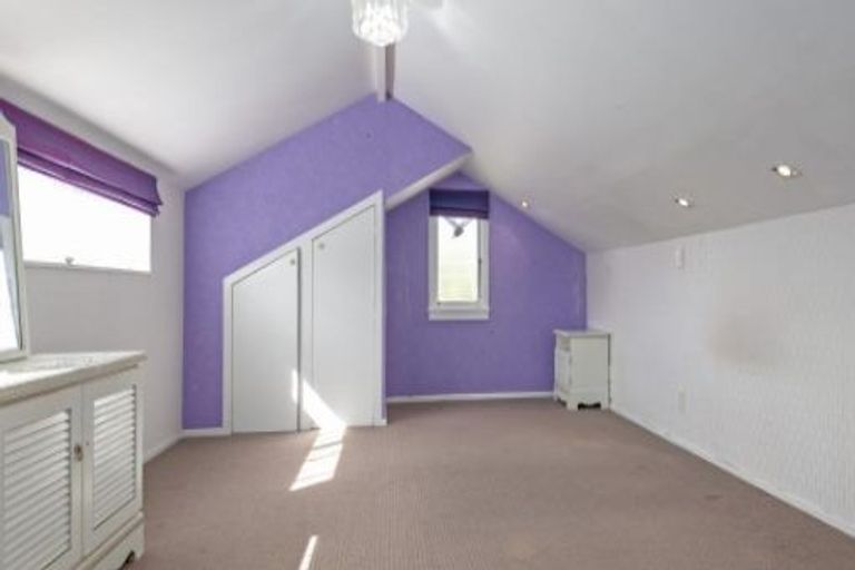 Photo of property in 10 Jensen Street, Hokowhitu, Palmerston North, 4410