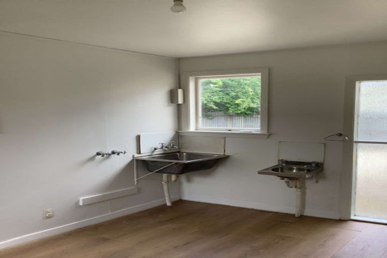 Photo of property in 18 Winton Street, St Albans, Christchurch, 8014