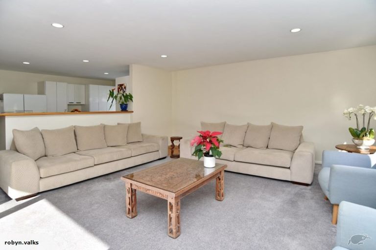 Photo of property in 21 Condell Avenue, Papanui, Christchurch, 8053