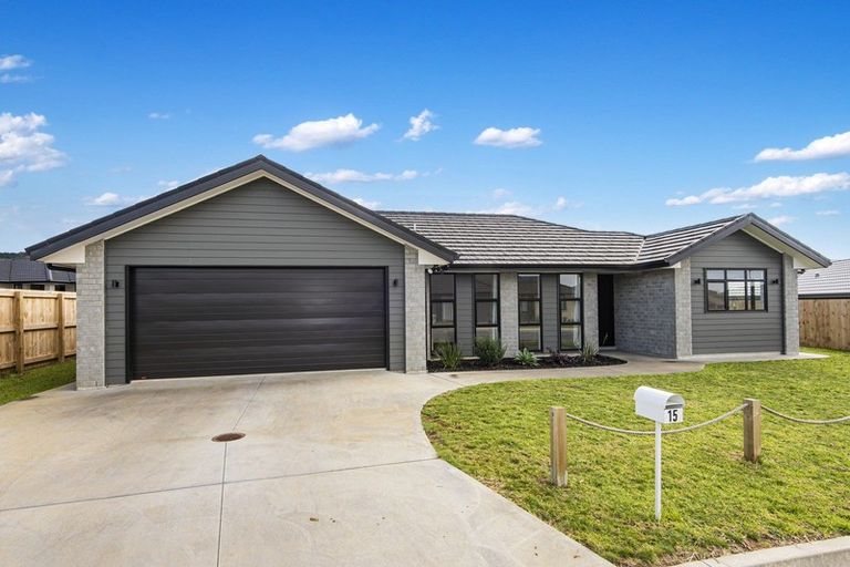 Photo of property in 15 Ohau Crescent, Tikipunga, Whangarei, 0112