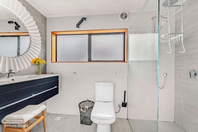 Photo of property in 68 Ngataringa Road, Devonport, Auckland, 0624