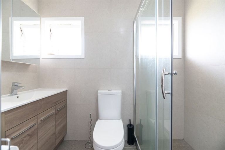 Photo of property in 3/3 Sutton Crescent, Papatoetoe, Auckland, 2025