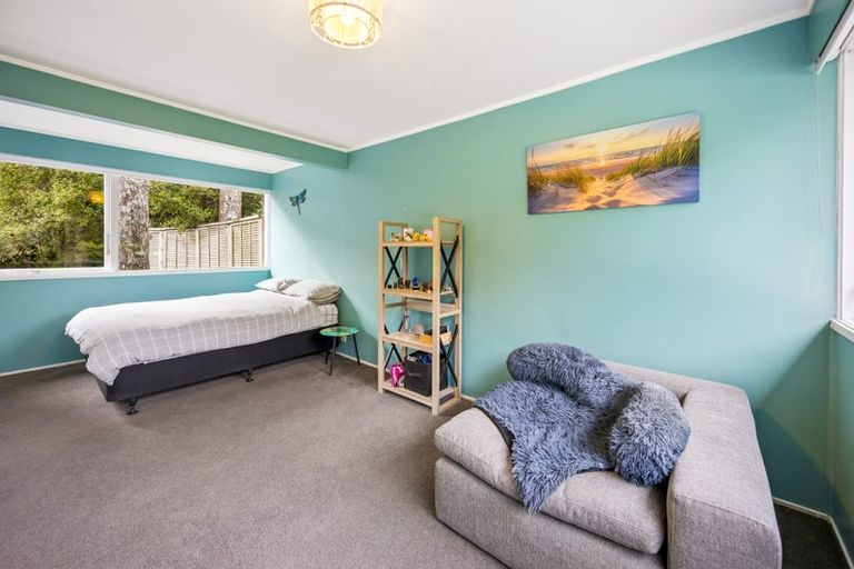 Photo of property in 7 Waima Crescent, Titirangi, Auckland, 0604