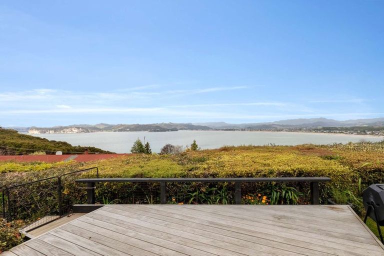 Photo of property in 3 Harbour Lights Terrace, Whitianga, 3592