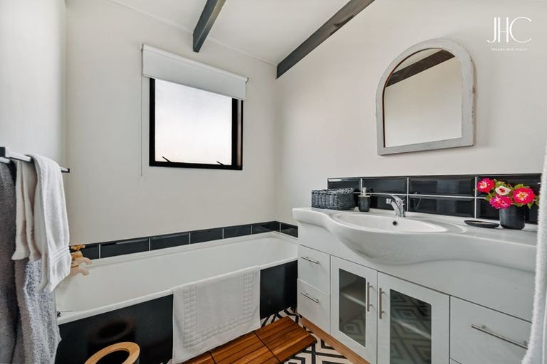 Photo of property in 30 Achil Street, Cromwell, 9310