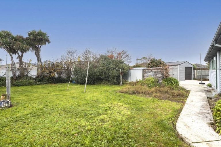 Photo of property in 28 Westcott Street, Dallington, Christchurch, 8061