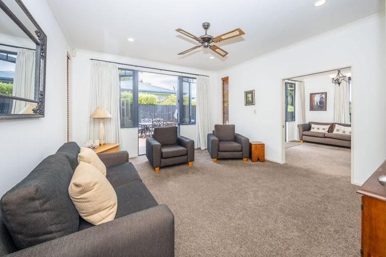 Photo of property in 31 Aloma Way, Glenview, Hamilton, 3206