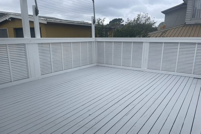 Photo of property in 45 Kelwyn Road, Kelston, Auckland, 0602