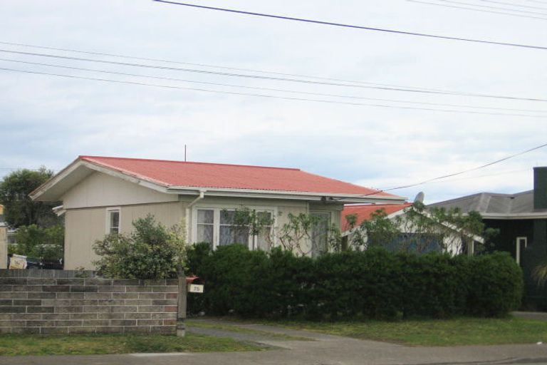 Photo of property in 75 Meeanee Quay, Westshore, Napier, 4110