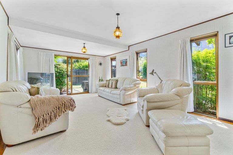 Photo of property in 9 Noumea Place, Mairangi Bay, Auckland, 0630