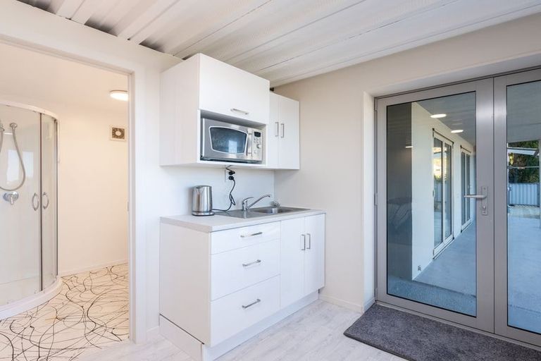 Photo of property in 28 Shandon Road, Vauxhall, Dunedin, 9013