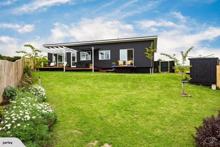 Photo of property in 8 Monarch Drive, Robinsons Bay, 7581