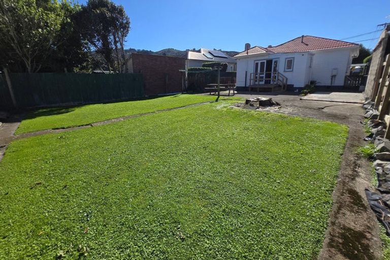 Photo of property in 21 Ropata Crescent, Boulcott, Lower Hutt, 5010