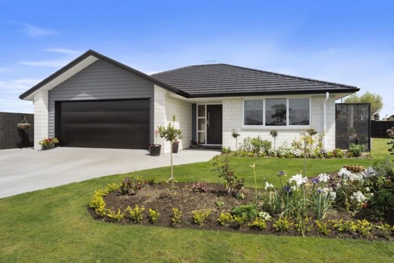 Photo of property in 23 Goodwin Crescent, Pyes Pa, Tauranga, 3112