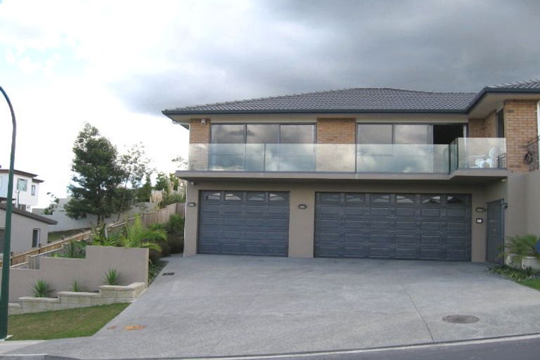 Photo of property in 3 Graceview Way, West Harbour, Auckland, 0618
