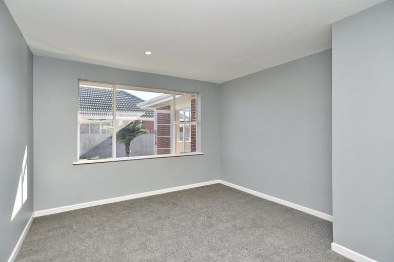 Photo of property in 13 Lyndhurst Crescent, Aranui, Christchurch, 8061