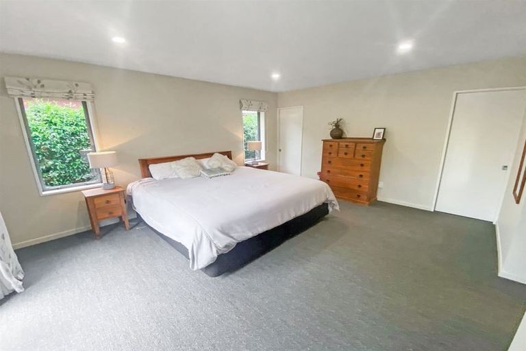 Photo of property in 20 Dunaverty Place, Broomfield, Christchurch, 8042